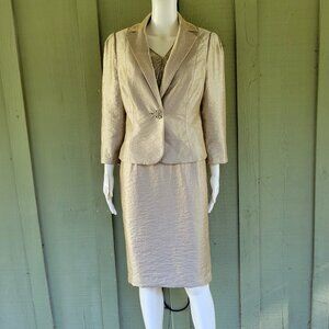 KAY UNGER Beige Shimmer Evening Dress Suit w/ Lace 10